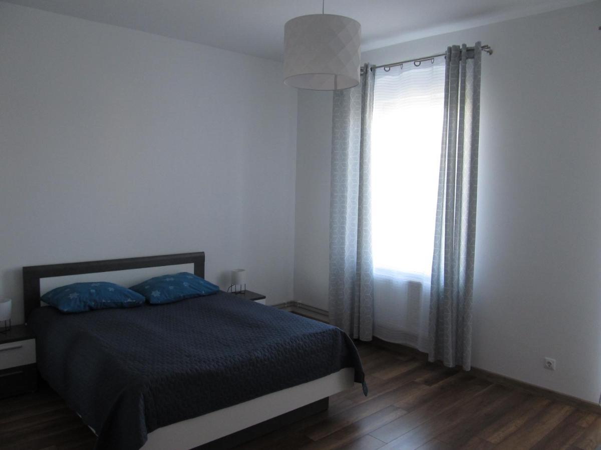 Appartment Ipsum Лёбау Экстерьер фото