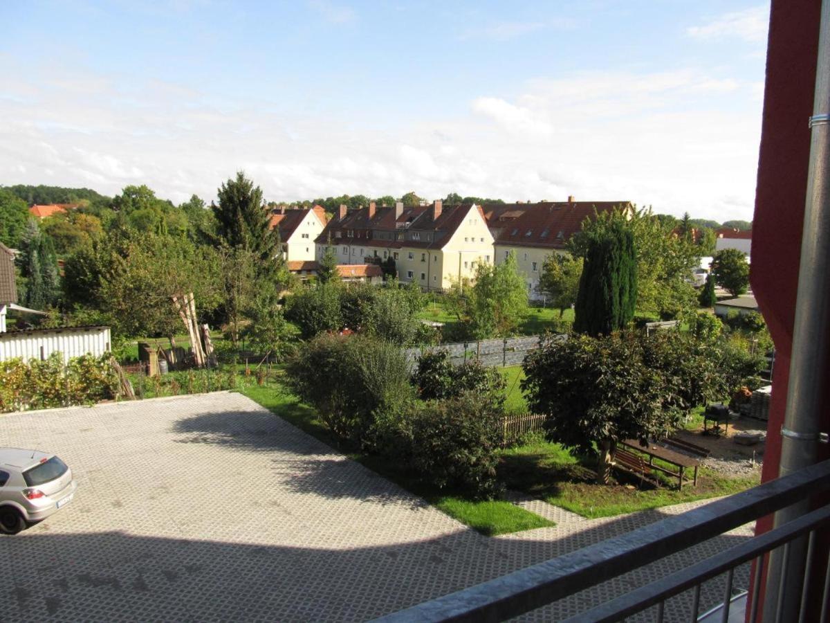 Appartment Ipsum Лёбау Экстерьер фото